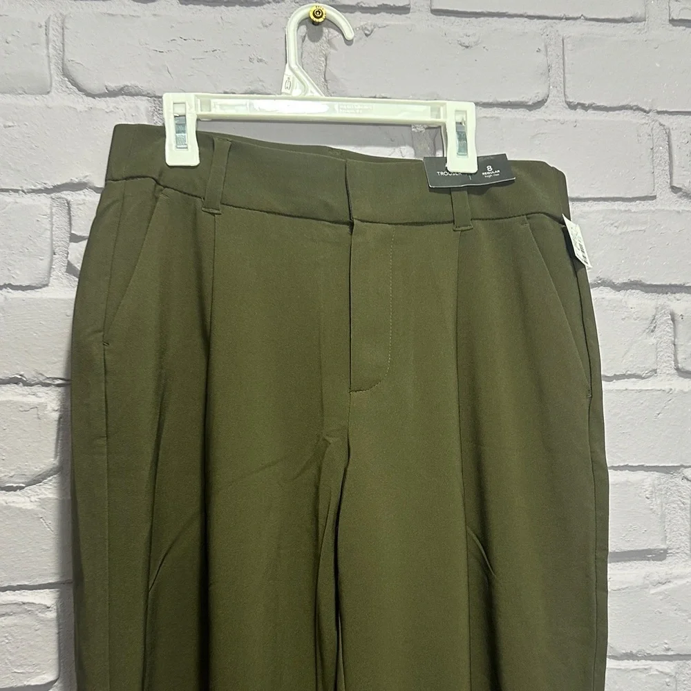 NEW Maurices Men's Dark Green Chinos size 8